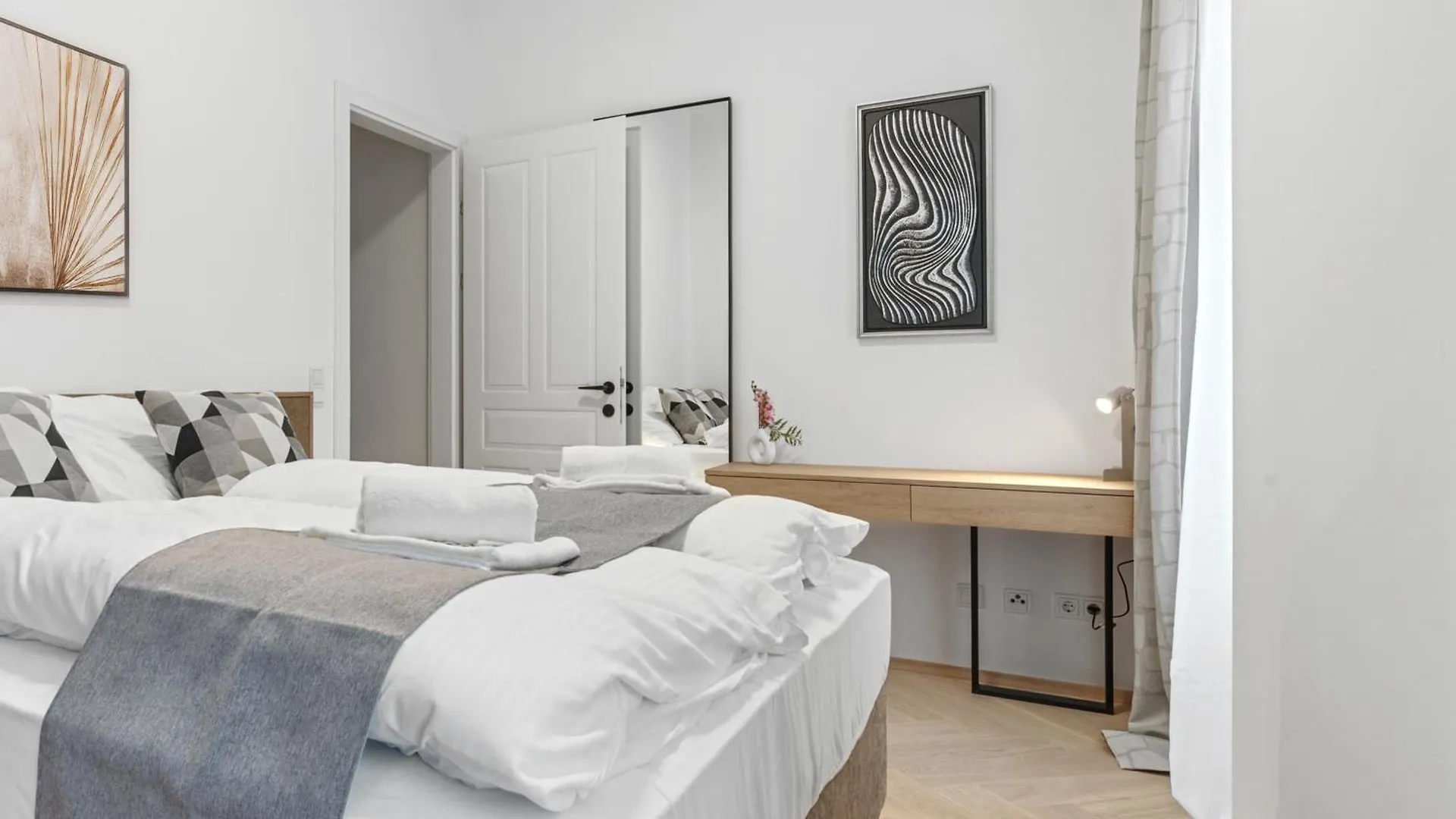 Gt7 Apartments District 9 - Managed By Sky9 Apartments Vienna