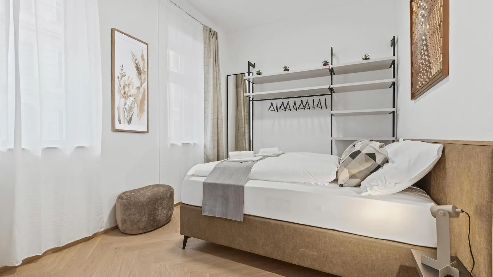 Gt7 Apartments District 9 - Managed By Sky9 Apartments Vienna 0*,