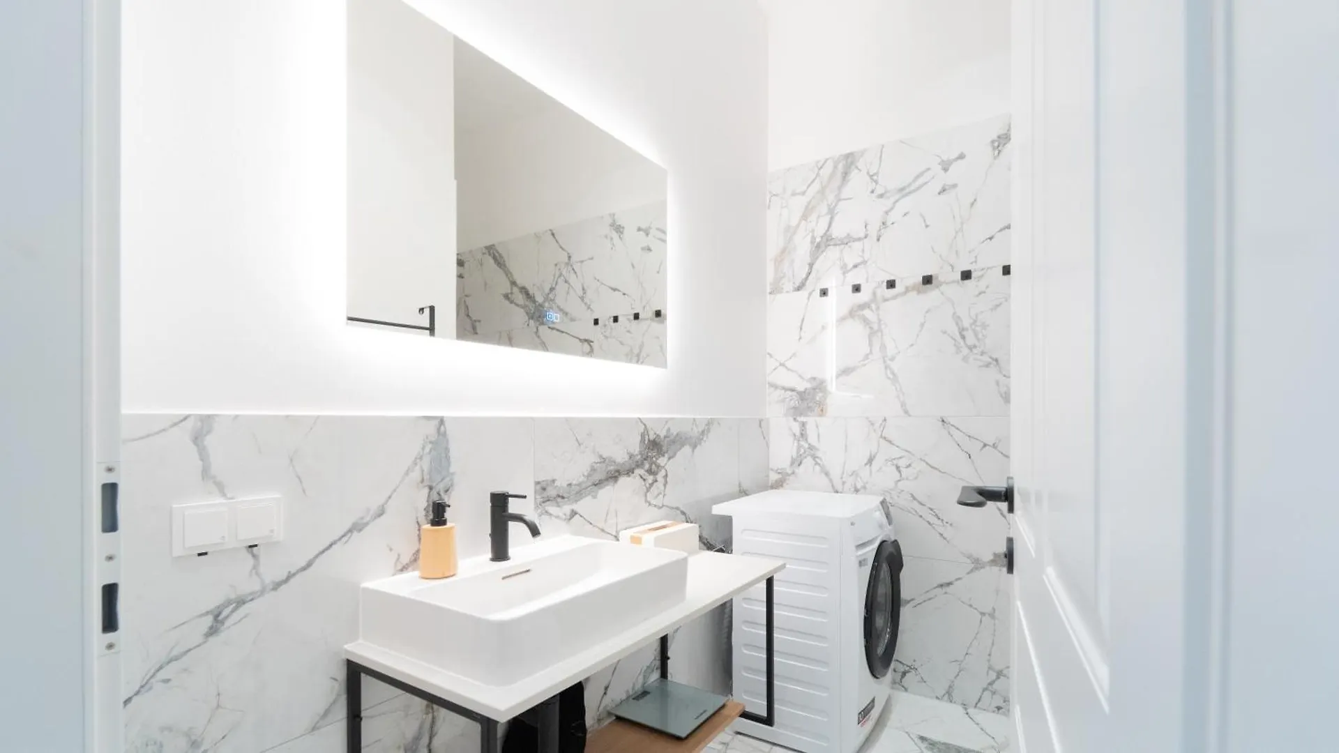 Ferienwohnung Door No 5 By Gt7 Hospitality Wien
