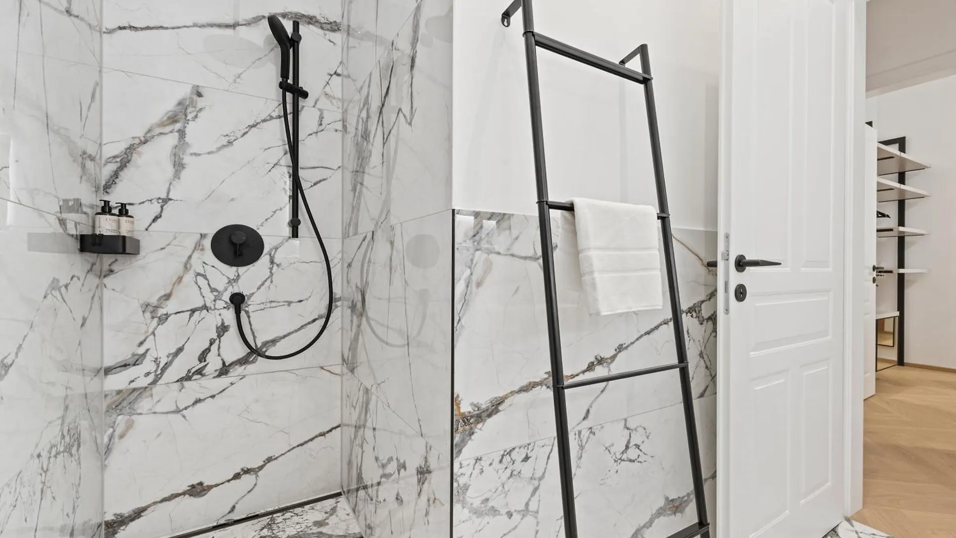 Door No 5 By Gt7 Hospitality Lejlighed Wien
